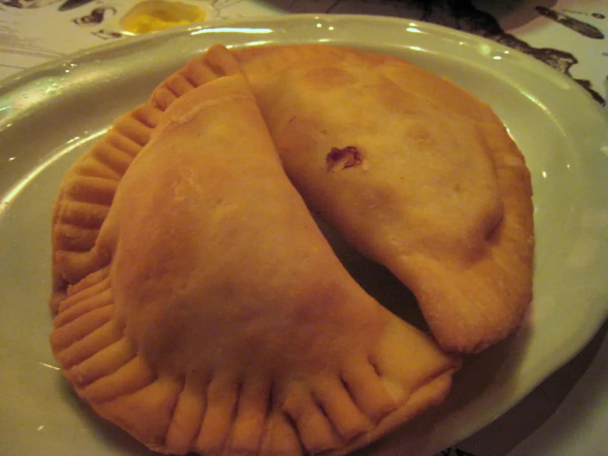 Empanadas de jamón y queso en freidora de aire