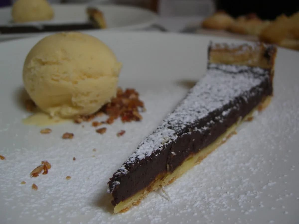 Tarta de berenjena y tomate en freidora de aire